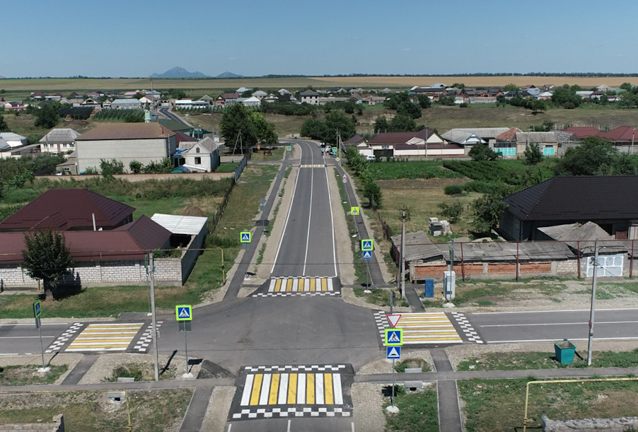 В Зольском районе Кабардино-Балкарии отремонтированы дороги в селениях Совхозное и Батех